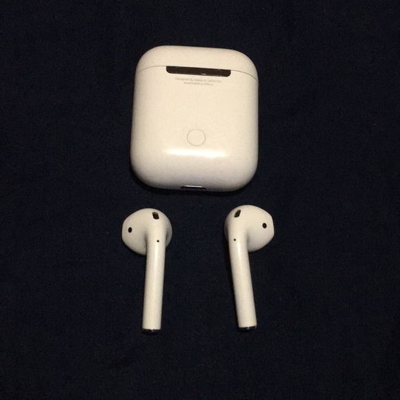 Apple AirPods Gen2 w rubber case Bluetooth wireless earbuds headphones earphones - Picture 3 of 10